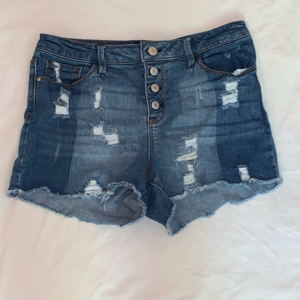 Distressed Two toned denim shorts 5 juniors